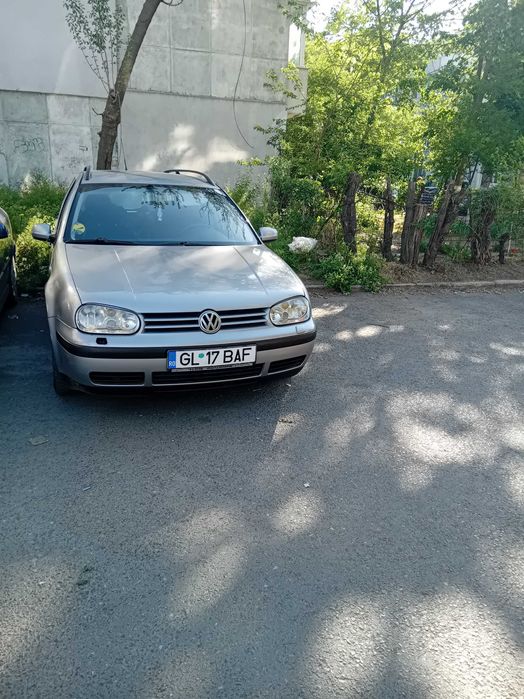 Vand golf 4 merge foarte bine
