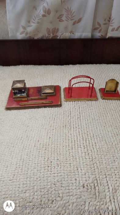 мастилница иоще неща