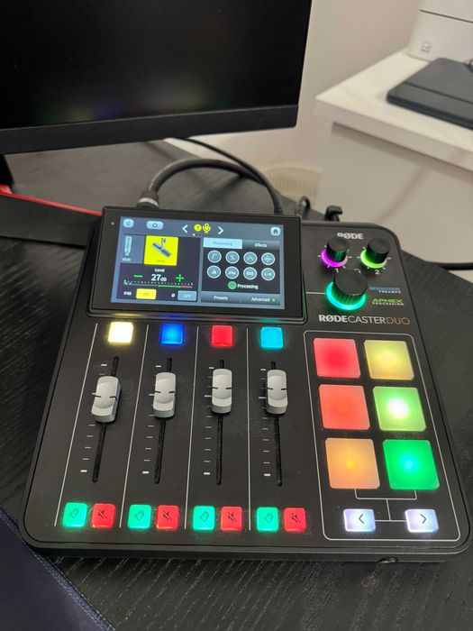 Rodecaster Duo Shure SM7B Streaming IMPECABIL LA CUTIE CU GARANTIE