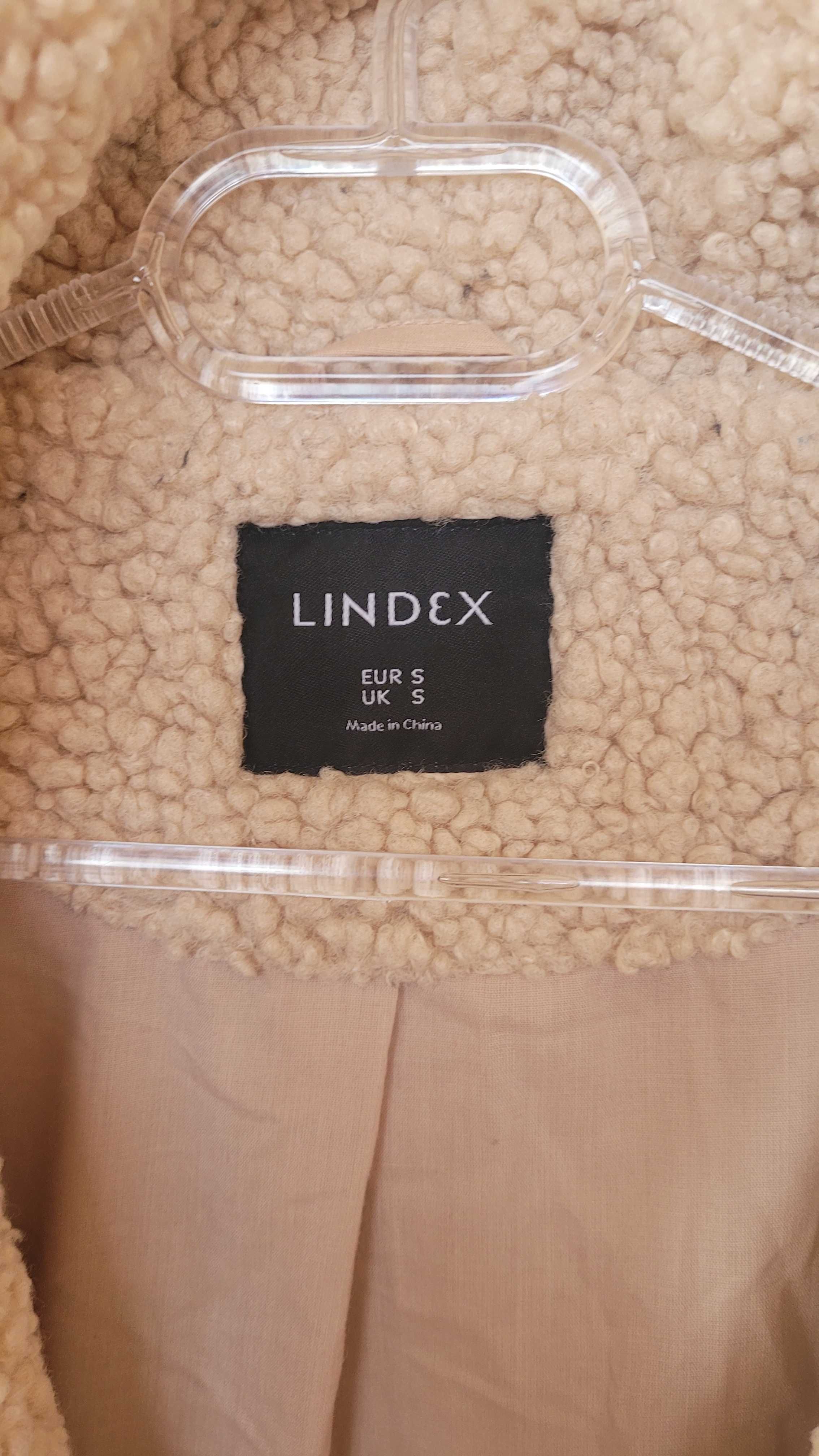 Ново бежово палто фирма Lindex
