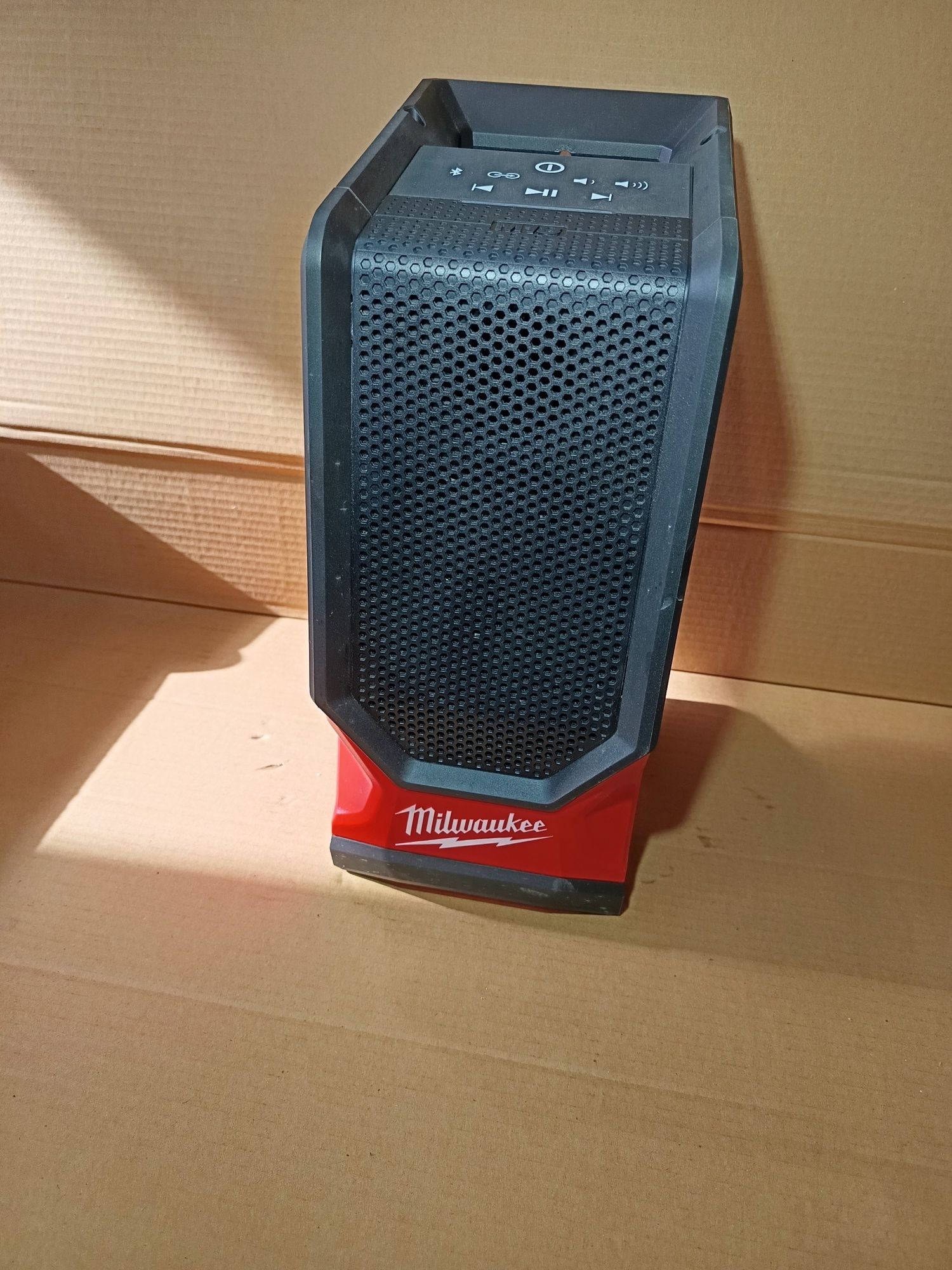 Boxa Portabila Milwauckee M18