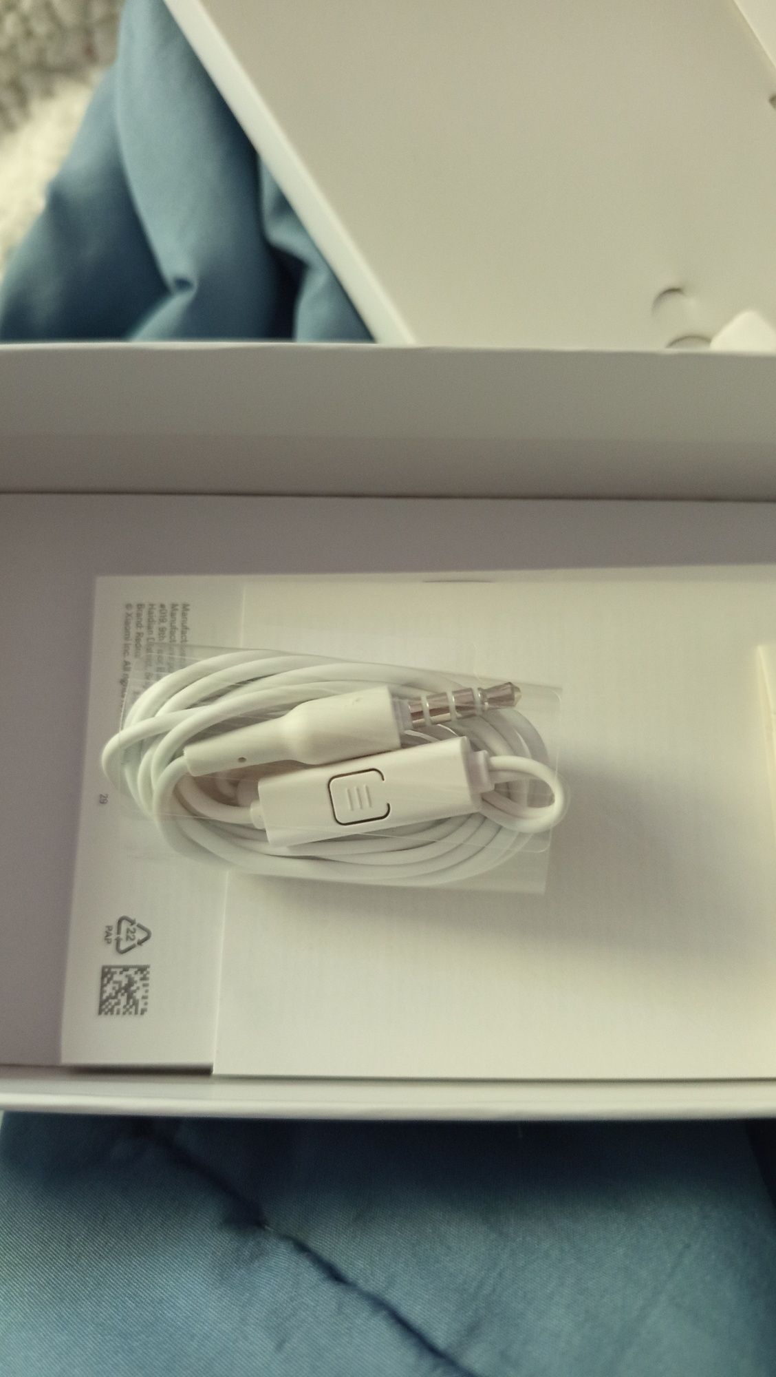 Телефон Xiaomi Redmi 12