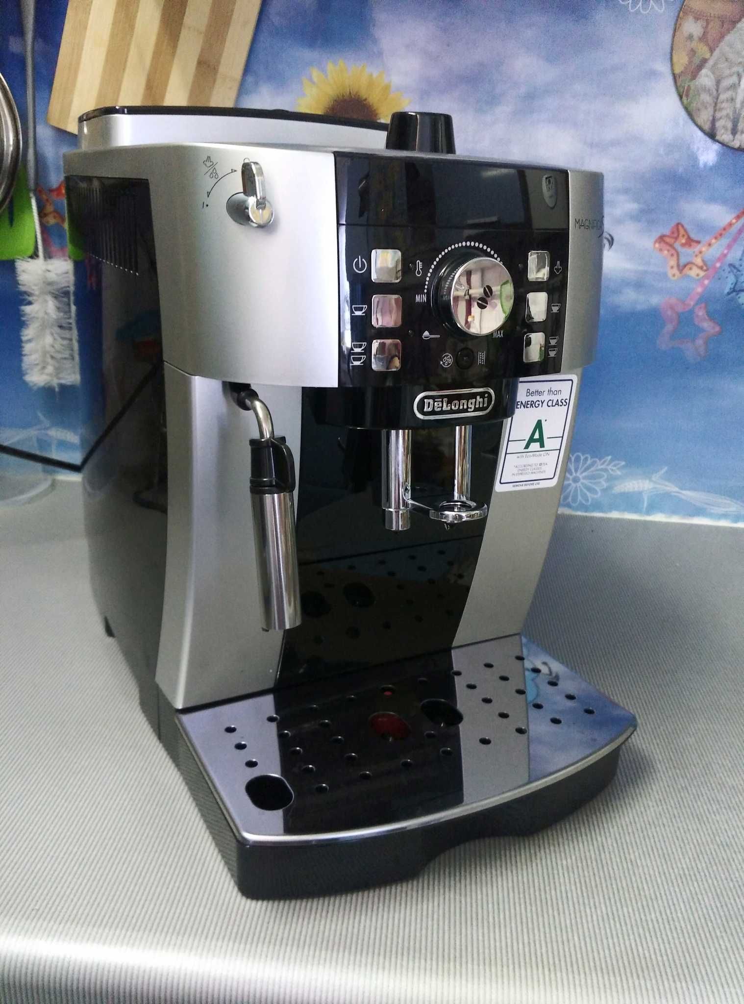 Кофемашина De’Longhi Magnifica S – компактная, удобная и вкусный кофе