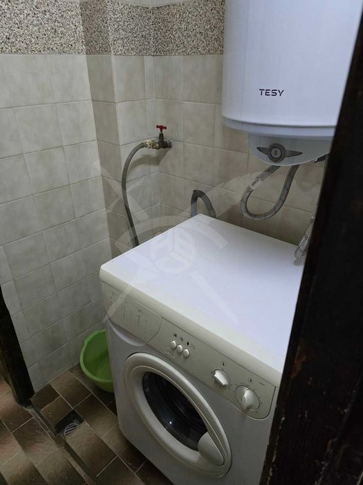 Дава се под наем Четиристаен апартамент в Пловдив, Кючук Париж - 116 кв.м за 525 € - Снимка #15