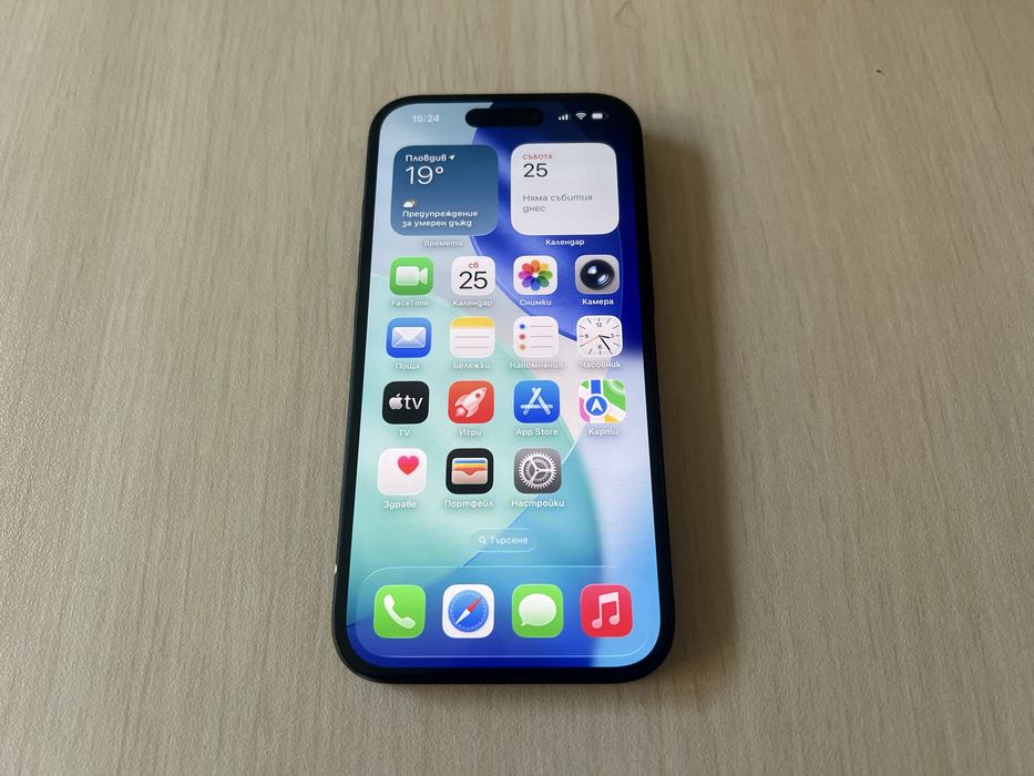 Продавам Apple iPhone 16 128GB