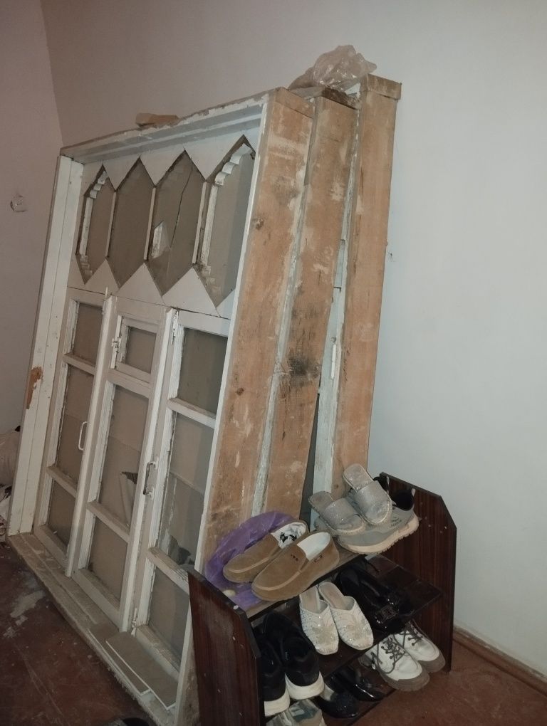 Eshik va deraza romlari