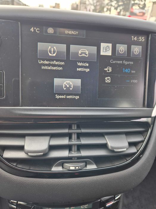 Peugeot 208, 1.2, Хечбек, един собственик