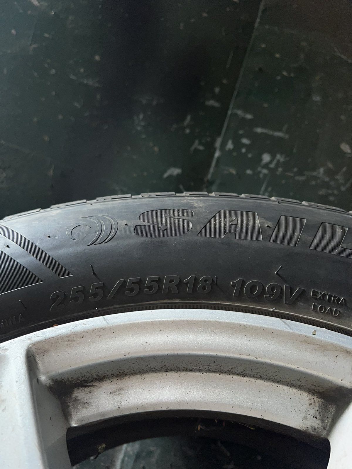 Зимни гуми SAILUN с джанти BMW 255/55/18