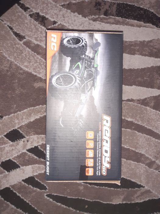 Mașină de teren cu telecomandă cu 2 acumulator incarcare usb