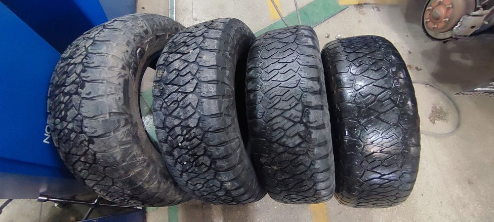 Продам летнии AT шины