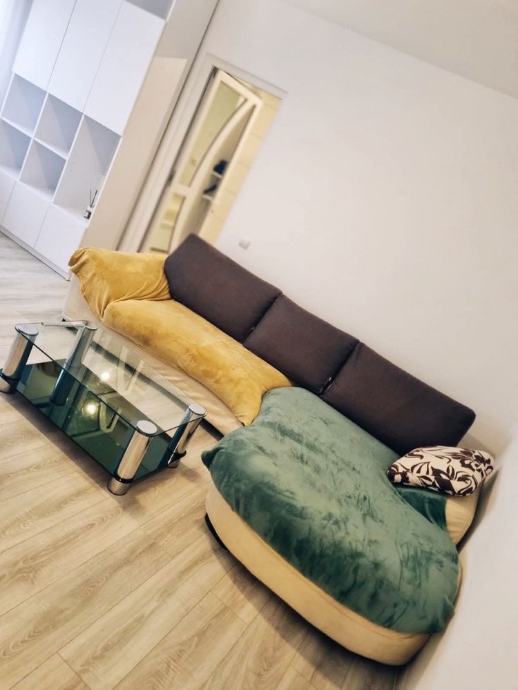 Apartament de inchiriat