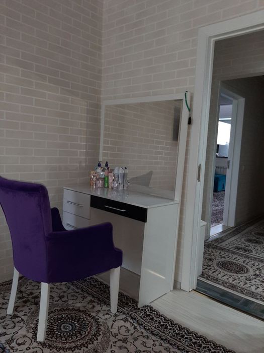 Юнсабад 14.  Арбат. 2 х комнатная ЕВРО РЕМОНТ.  Аренда !