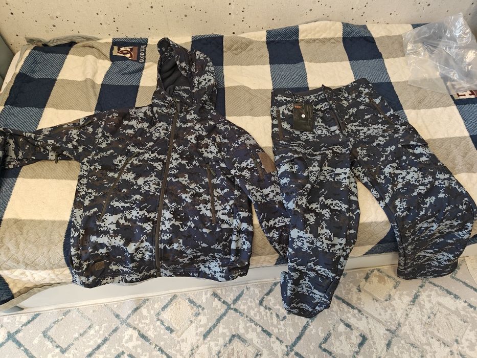 Продам тактический камуфляжный костюм.