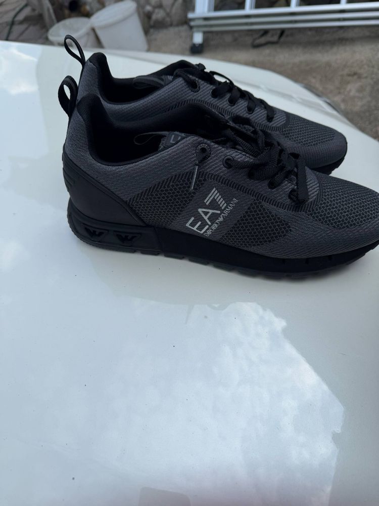 Маратонки ARMANI-NIKE перфекни