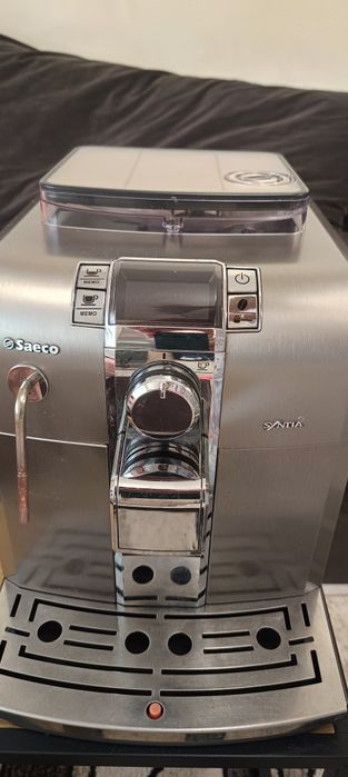 Кафеавтомат Saeco Syntia