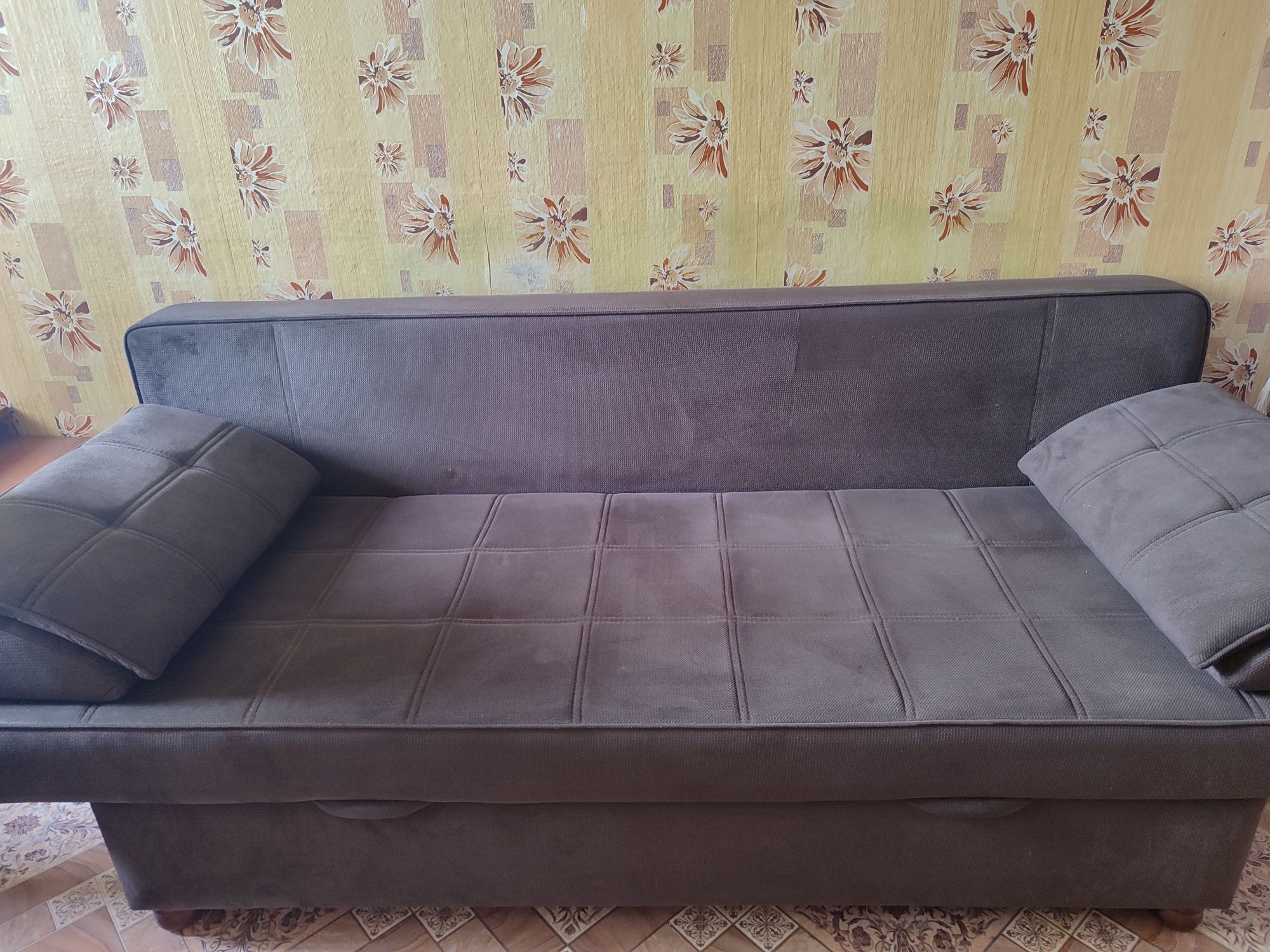 Продам диван -тахта