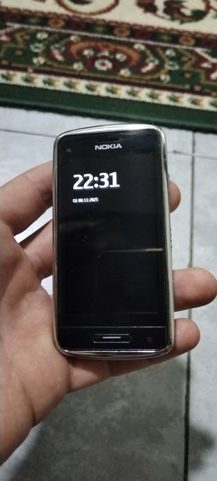 Продам Blackberry 9930 CDMA+GSM, Nokia C6-01, Nokia Asha 309