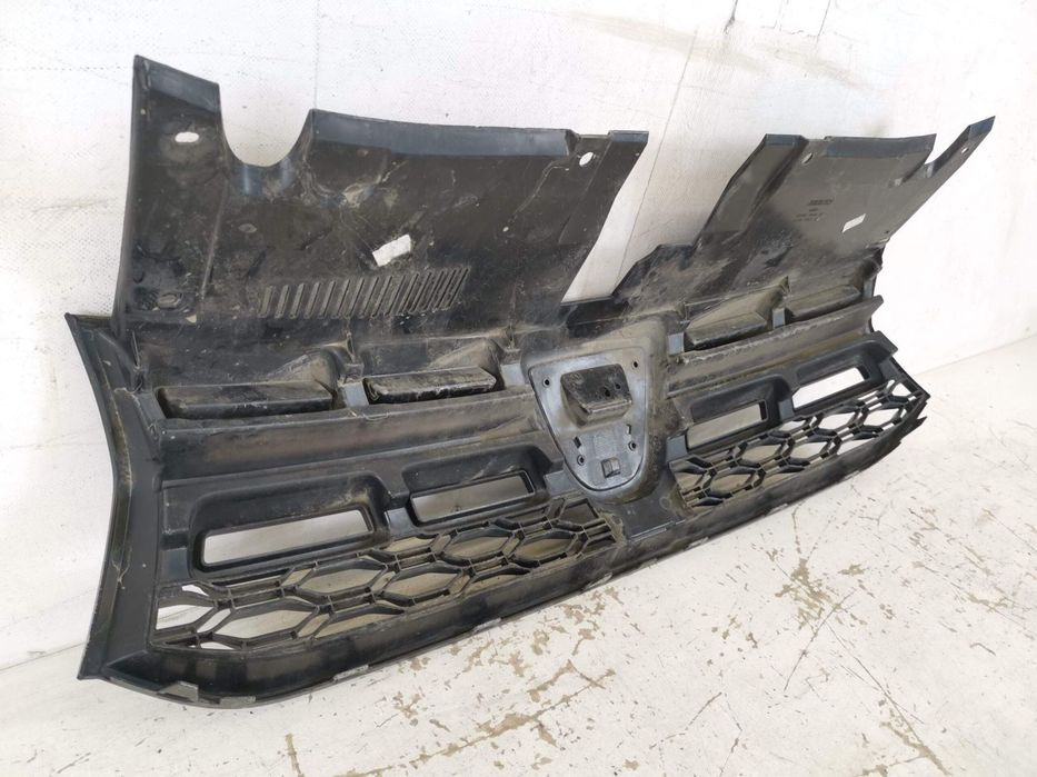 Grila Radiator Dacia  Logan 2 [facelift] 2017 2018 2019 2020 Originala
