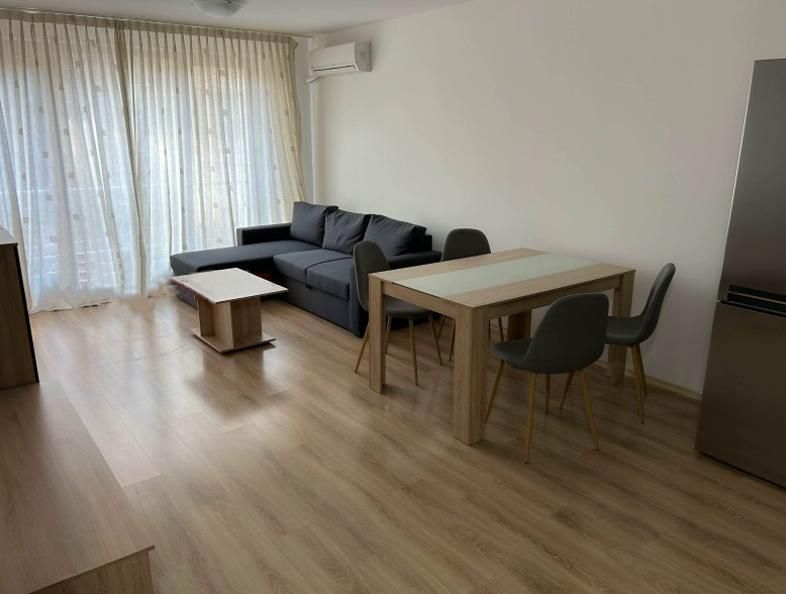 Дава се под наем Тристаен апартамент в София, Белите брези - 86 кв.м за 750 € - Снимка #1