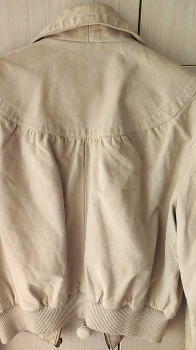 Geaca de piele intoarsa bej pentru femei marimea 42