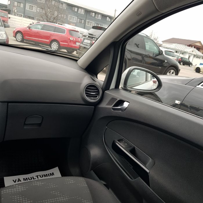 Vînd opel corsa 1,3 diesel