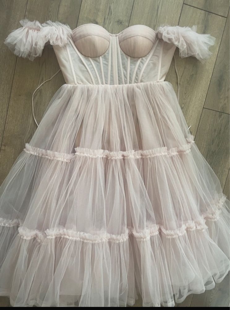 Rochie Milla Nova cununie de inchiriat