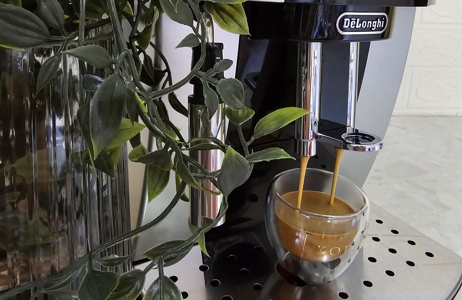 Кафемашина DELONGHI MAGNIFICA S|Делонги Магнифика с гаранция и подарък