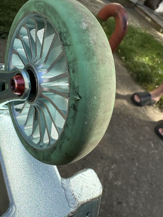 Trotineta (scoot) Aztek Architect