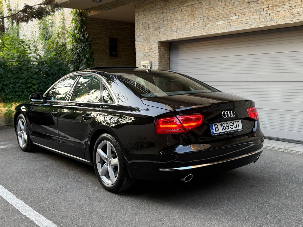 Audi A8 116.000 km istoric reprezentanta porsche carte service