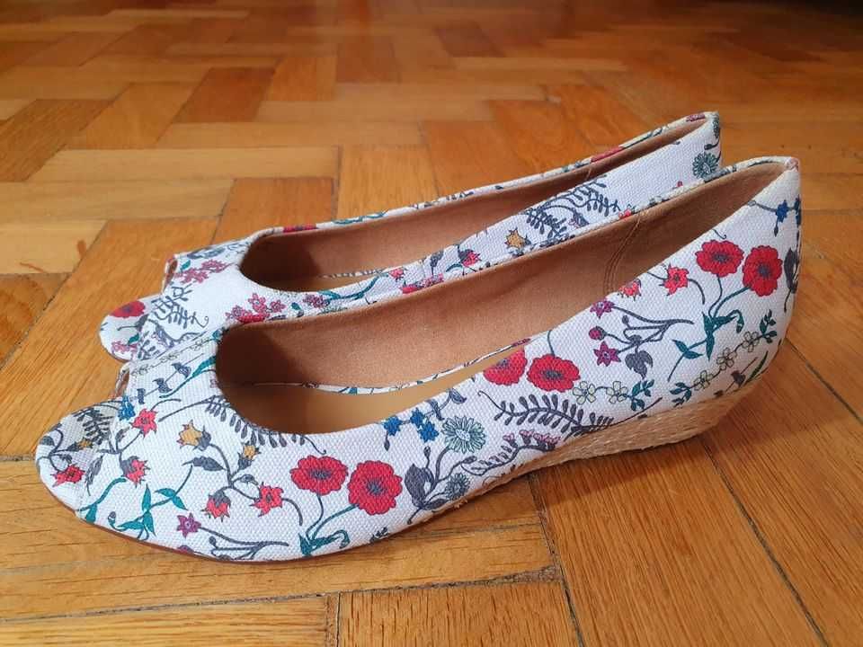 Pantofi damă noi Hotter, din Anglia, 37, design floral