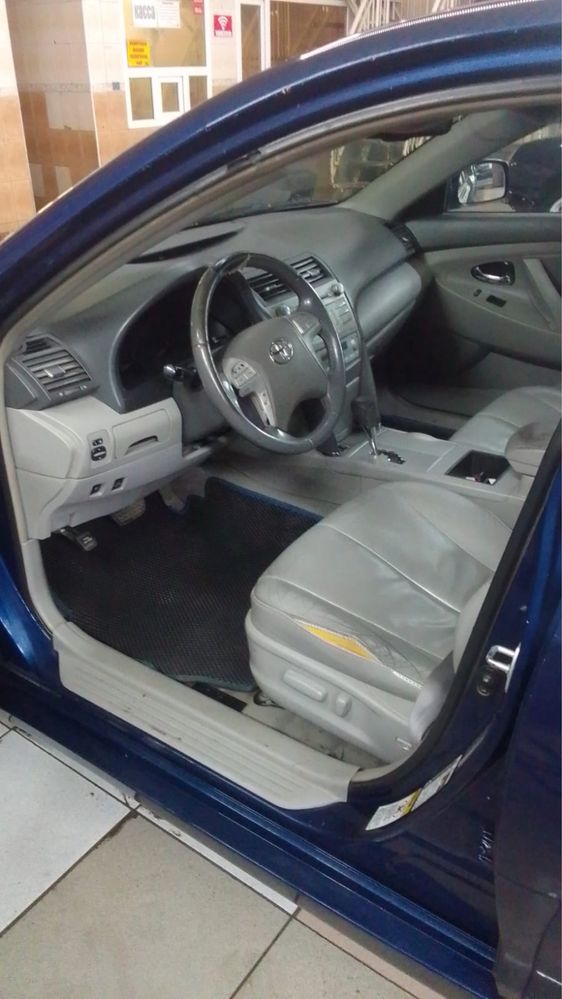 Продам Toyota Camry 40