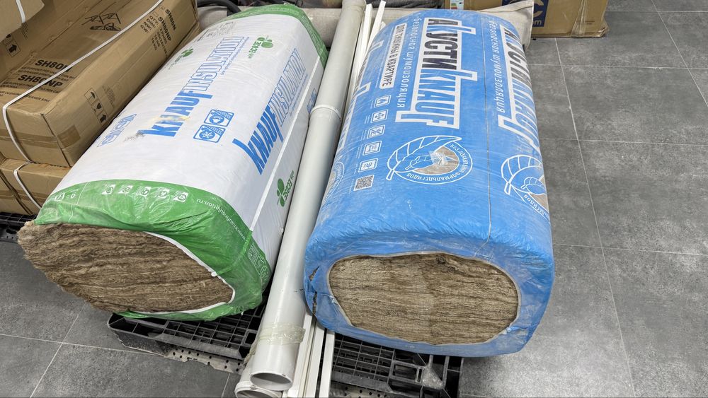 Стекловата коробки стулья