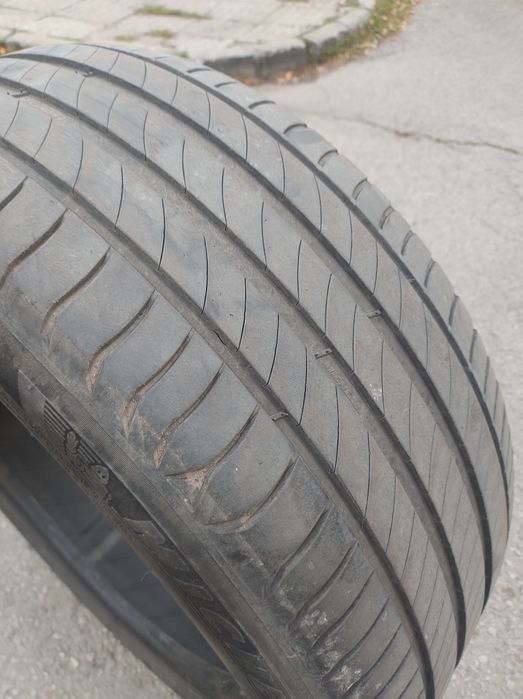 245/45r18 Michelin