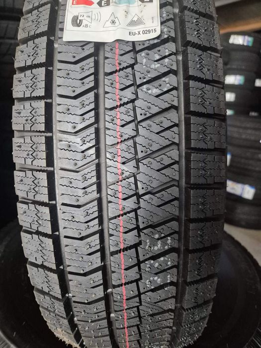 215/65R16 Bridgestone Ice