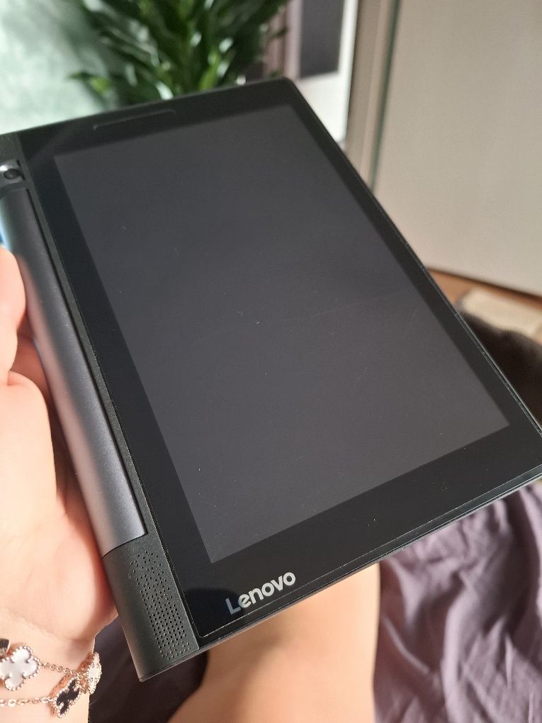 Lenovo YOGA Tab 3
