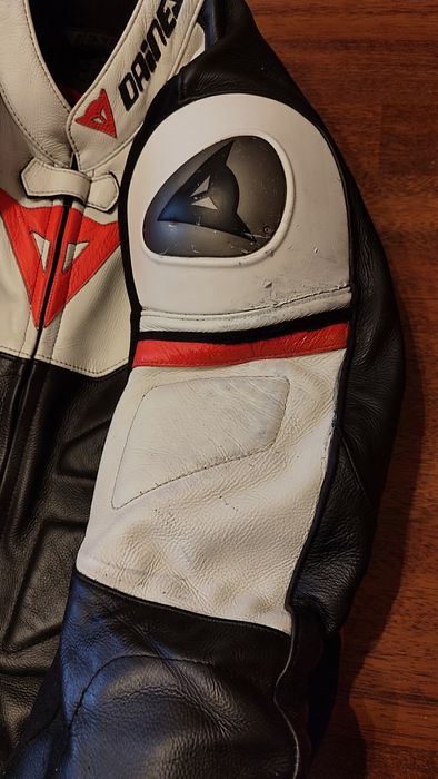 Costum moto piele  IT 52/ M-L, Dainese Avro 2