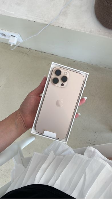 iPhone 16 pro max 1 tb с гарантией