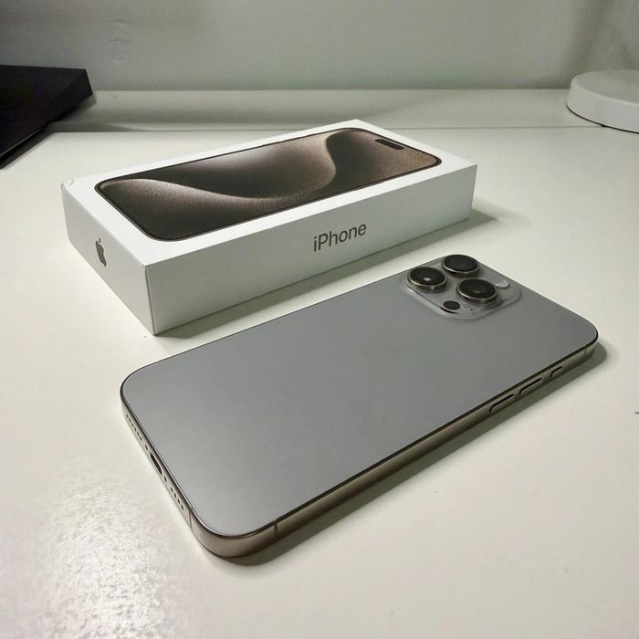 iPhone 16 Pro Max