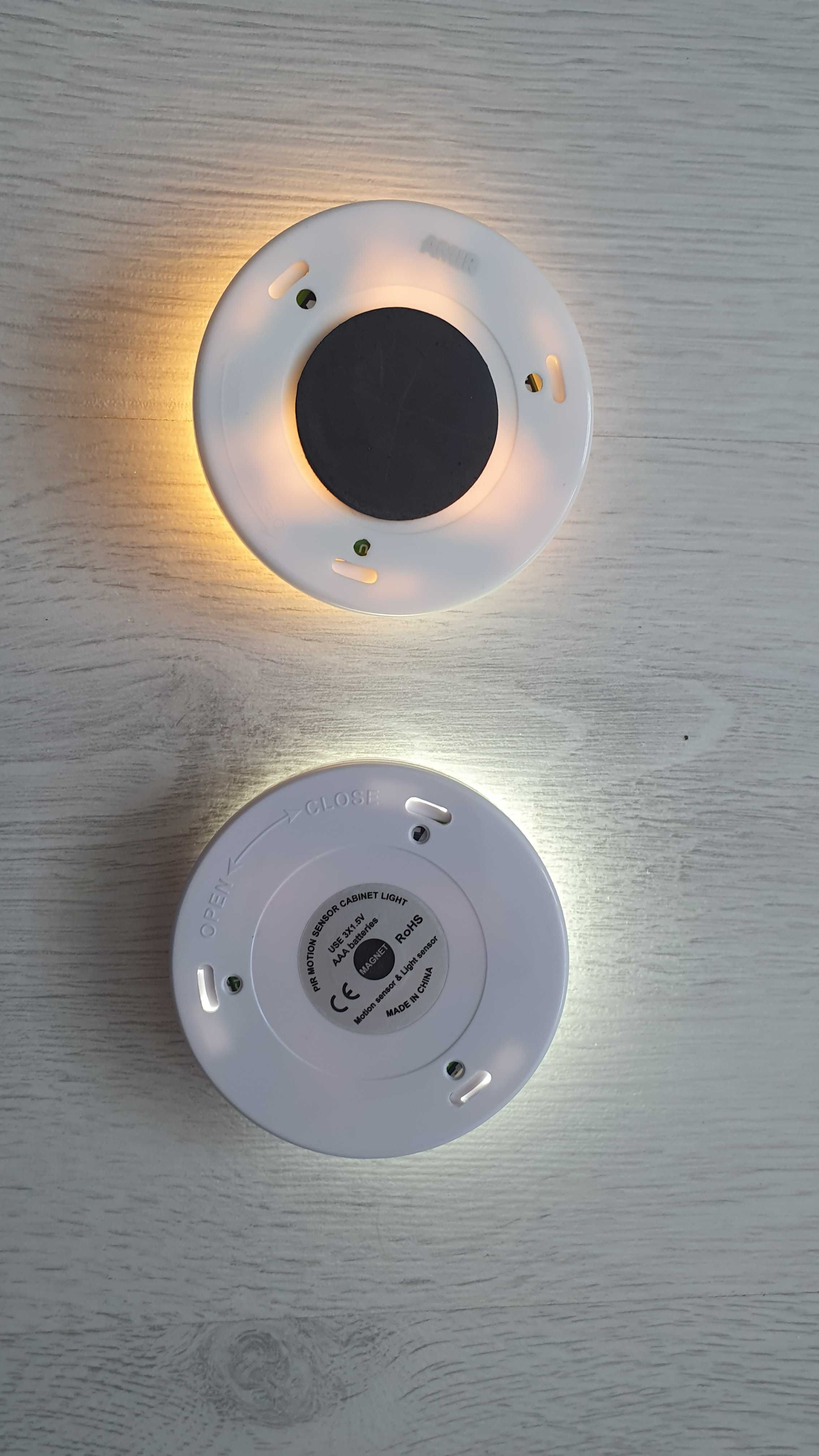 Lampi LED rotunde cu senzor de miscare