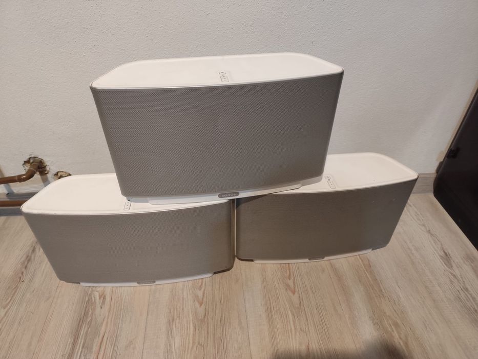 Sonos play 5 white