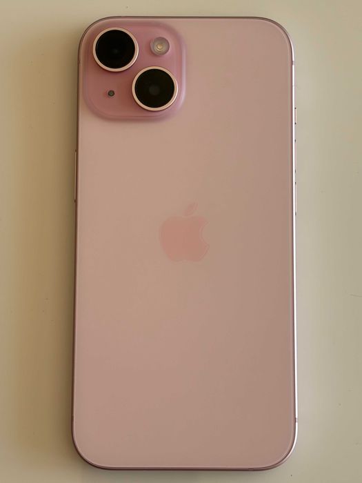 iPhone 15, Pink, 128 GB, в гаранция