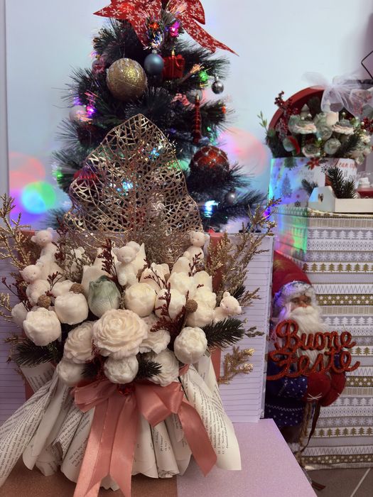 Aranjamente flori din ceara de soia parfumate