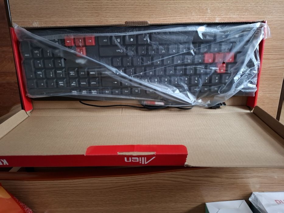 Tastatura Alien Comfortable Key