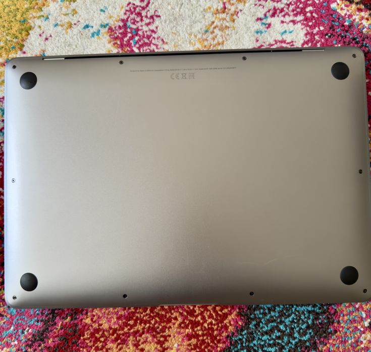 Apple Macbook air M1