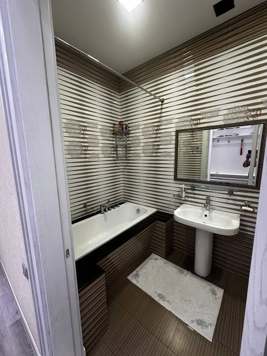 Продаем квартиру в новостройке в Яккасарайском районе ул Кахар.