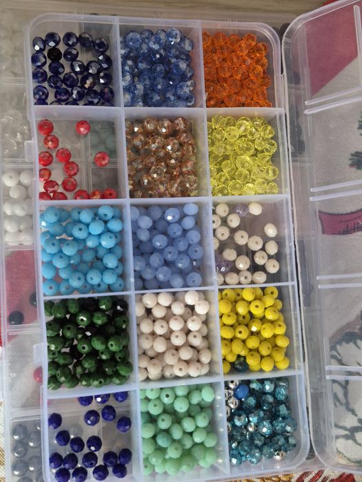 Lot margele si snur