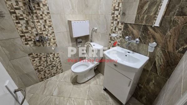 Дава се под наем Двустаен апартамент в Бургас, Зорница - 54 кв.м за 360 € - Снимка #4