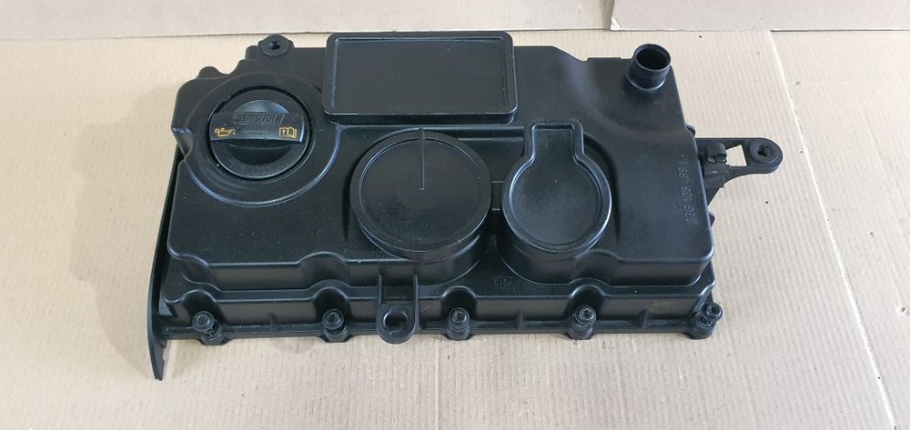 Capac culbutori motor 2.0 tdi BMR BMN BKD BKP passat b6 golf 5 skoda