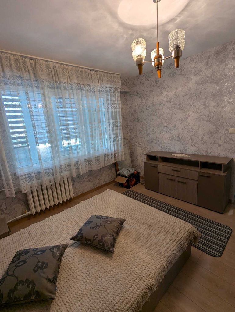 Дава се под наем Двустаен апартамент в София, Люлин 2 - 70 кв.м за 450 € - Снимка #3