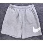 Pantaloni scurti nike marime L